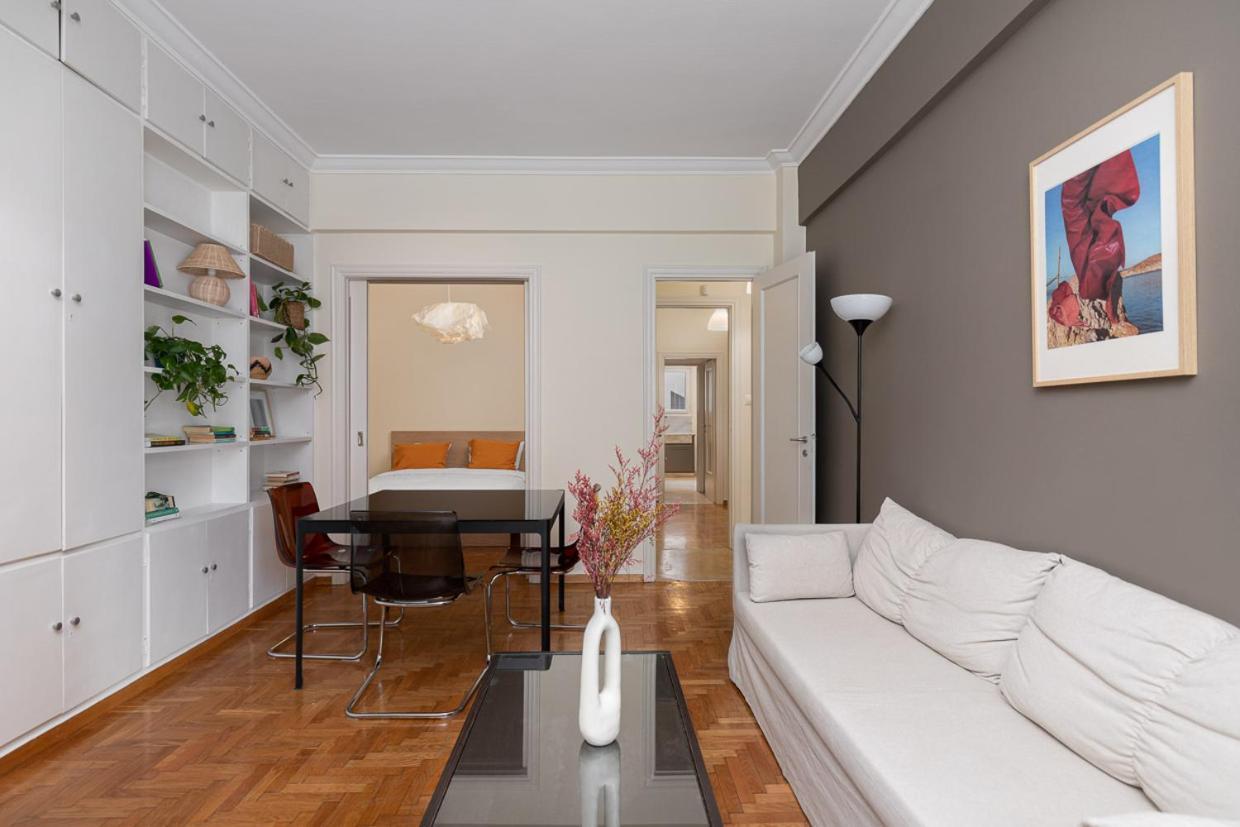Athenian Apartment In Kolonaki Ngoại thất bức ảnh