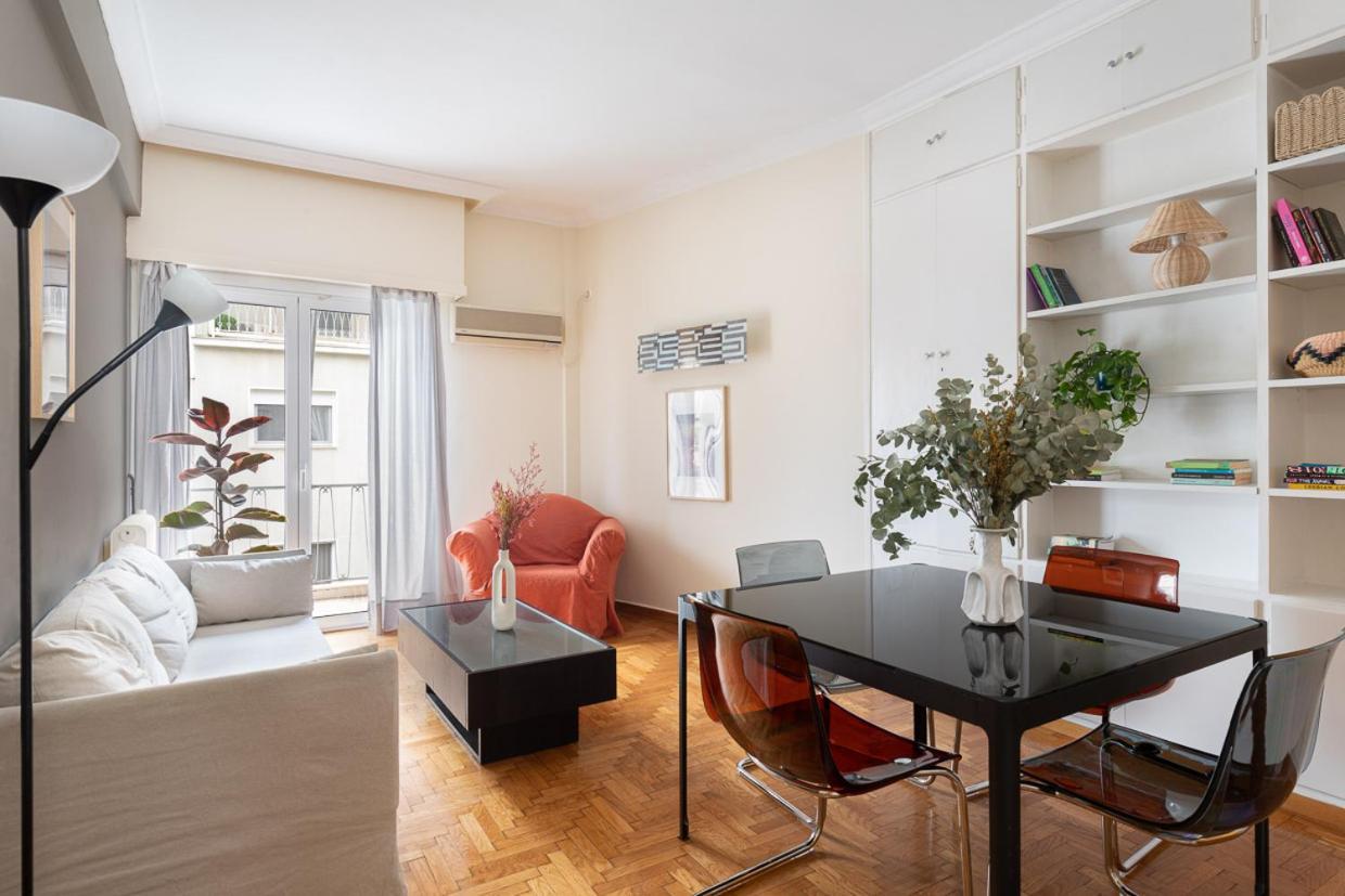 Athenian Apartment In Kolonaki Ngoại thất bức ảnh